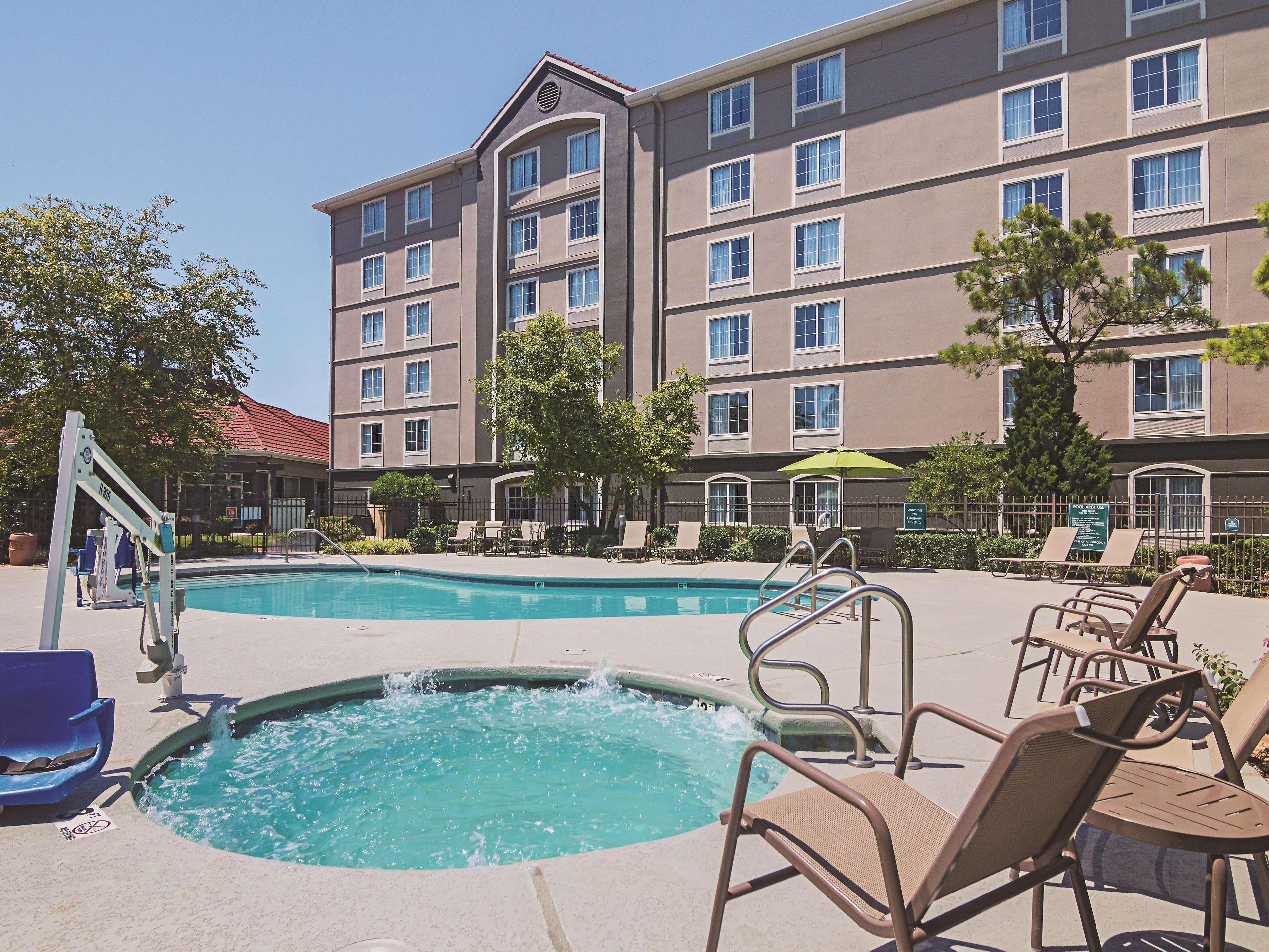 La Quinta By Wyndham Oklahoma City - Nw Expwy Exterior photo
