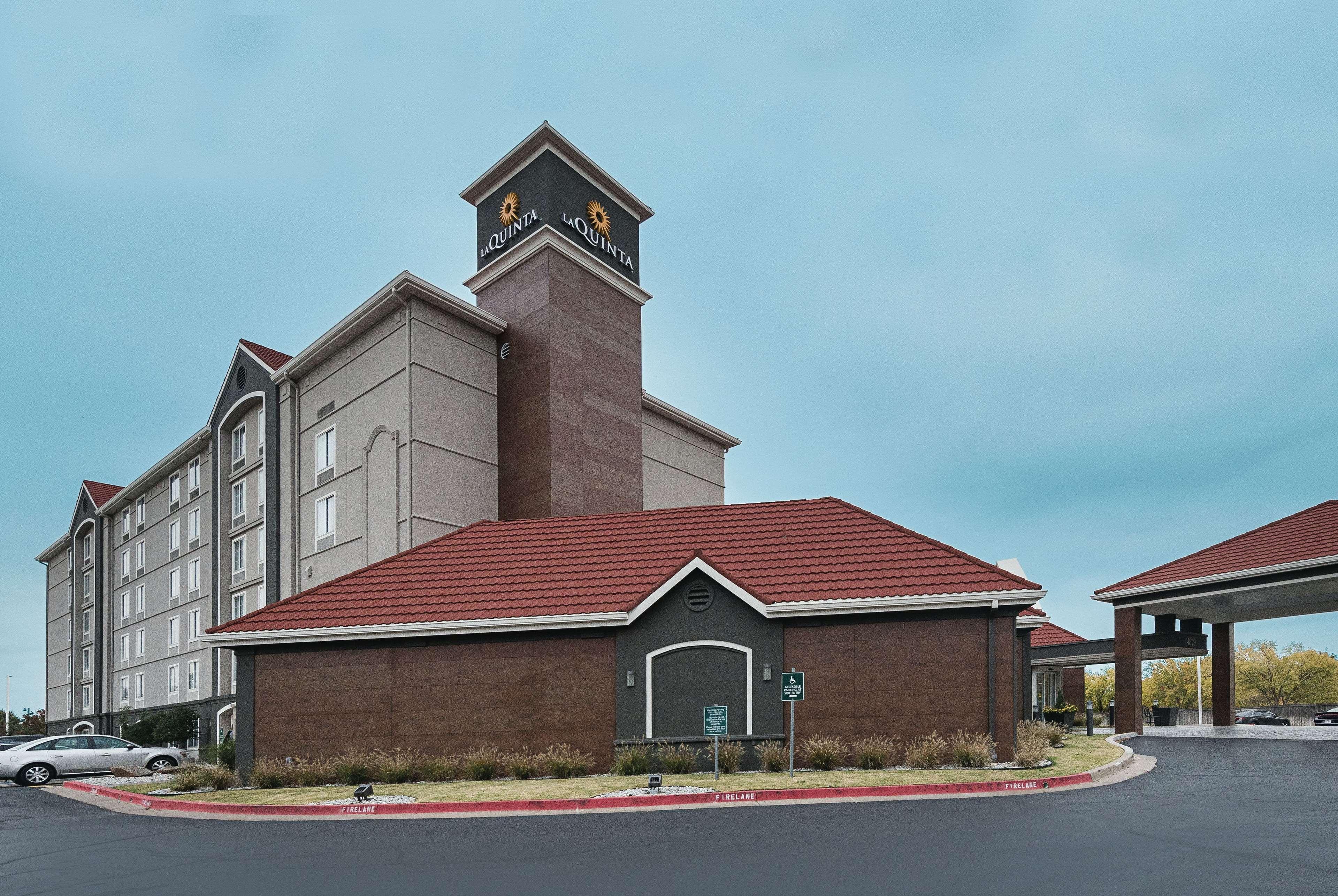 La Quinta By Wyndham Oklahoma City - Nw Expwy Exterior photo